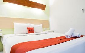 Reddoorz Plus At Sunrise Hotel Sanur